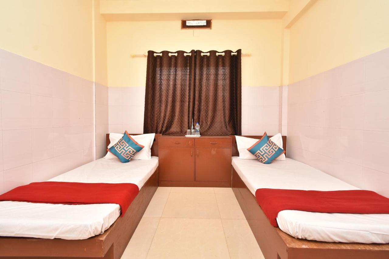 Hotel Kannur Capital Caltex Eksteriør bilde