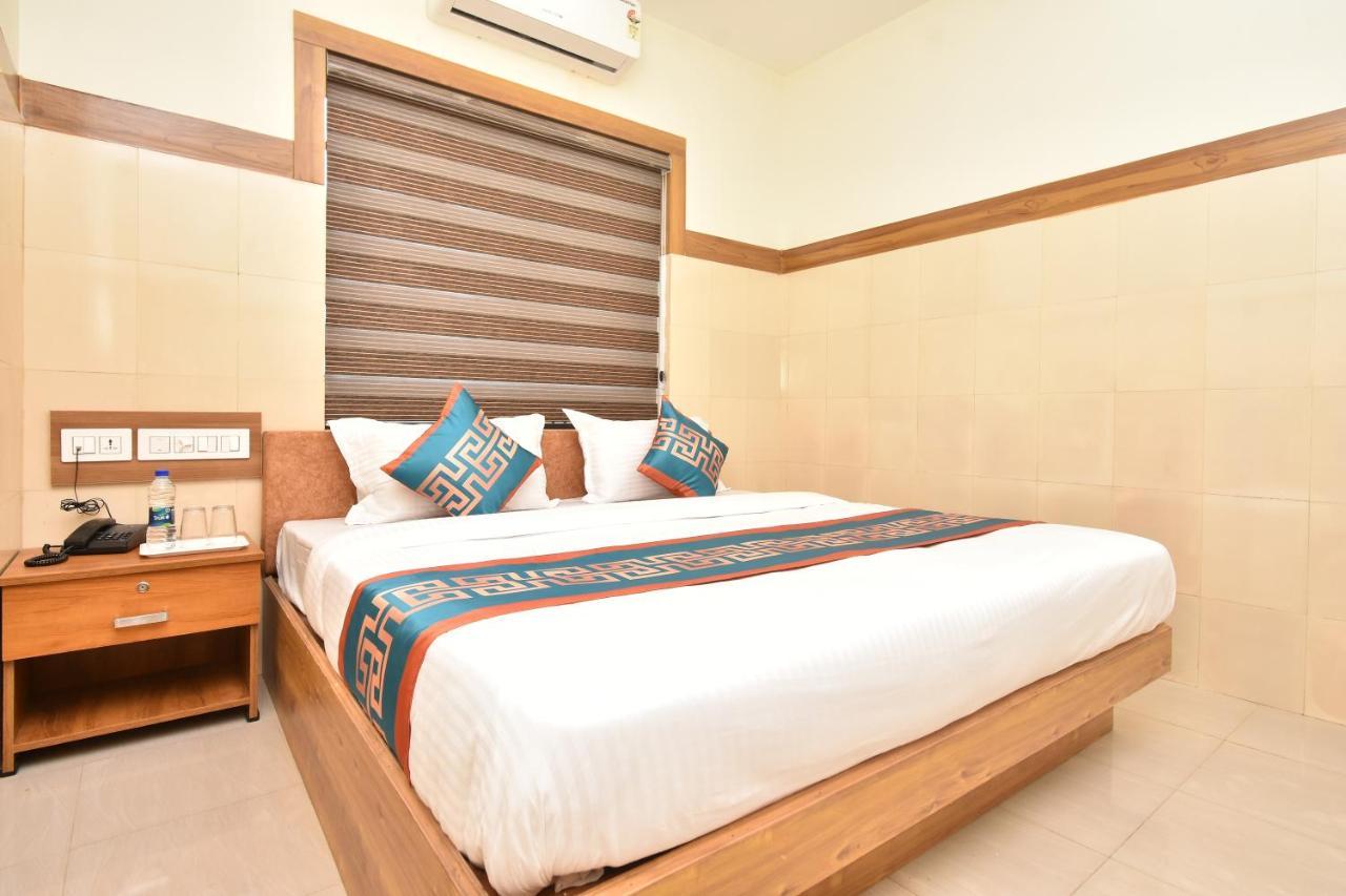 Hotel Kannur Capital Caltex Eksteriør bilde